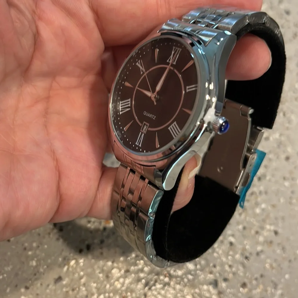 HARRAHS RESORT QUARTZ HIS AND HERS WRIST WATCHES NEW IN BOX